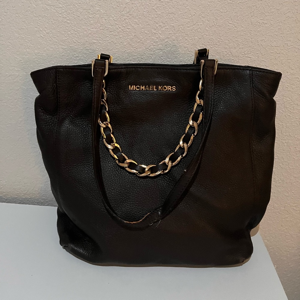 Brown leather bag